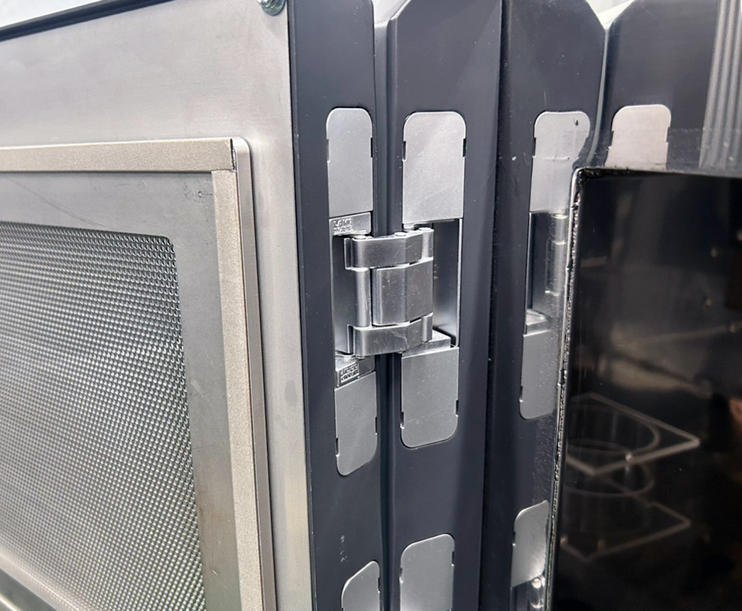 三次元調整機能付隠し蝶番 HES3D-120型